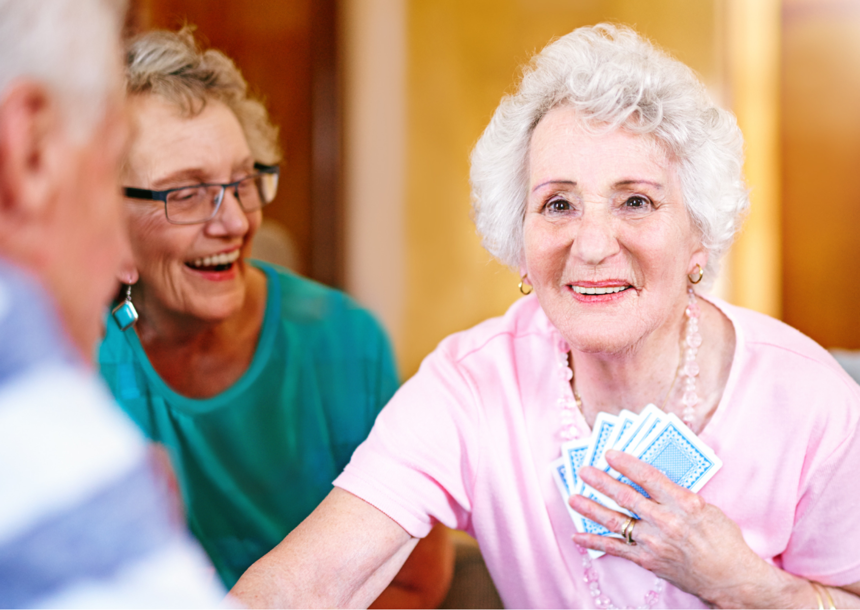 5F7E5F9B-3D01-47FC-843D-807A56AC7576